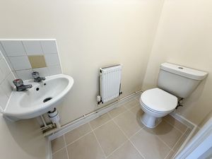 Cloakroom- click for photo gallery